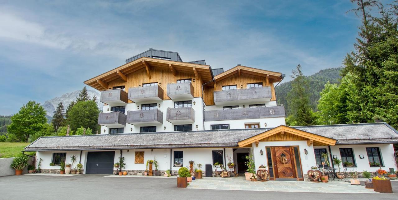 Frühstückspension Tannenhof 3*